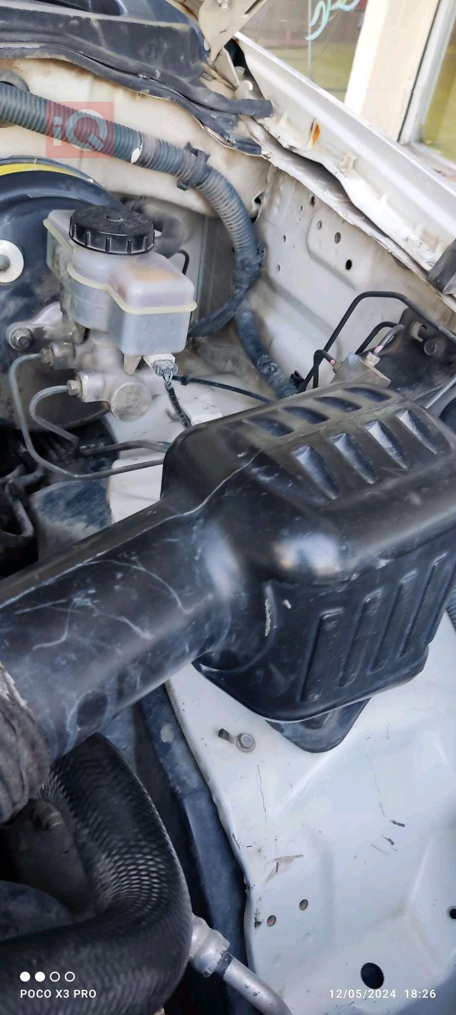 نيسان نافارا